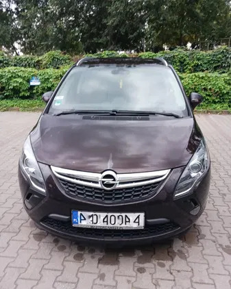 małopolskie Opel Zafira cena 36000 przebieg: 245000, rok produkcji 2015 z Szczecin